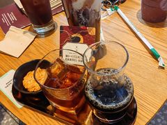 -星巴克臻选(上海合生汇1F店)