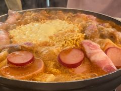 -炙韩料理·部队锅专门店