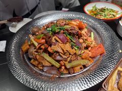 -辣尚瘾·烤鱼·新川菜(交大直营店)