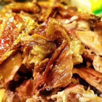 烤羊我只认顺合张，老店新开，属于城市农家宴