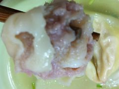 鲜虾大馄饨-珊珊小笼馆(仙霞路店)