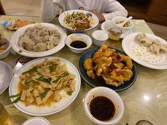 -鹤乡东北菜(崮山路店)