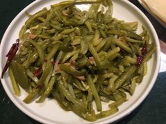 酸黄瓜肉丝-老昌春饼(中央大街店)