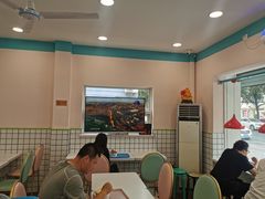 大堂-梁子刨冰王&梁小糖(王顶堤店)