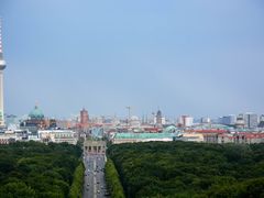 -胜利纪念柱