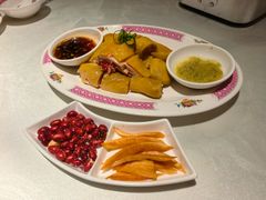 -炆艺乳鸽·煲仔饭大排档(望京来广营店)