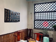 -旺角小渔村·海肠捞饭开创者(环山路店)
