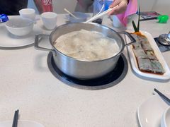 -煲王粤菜餐厅(中侨中心店)