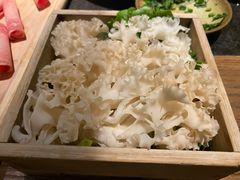 绣球菌-盡膳口福跷脚牛肉火锅(合生汇购物中心店)