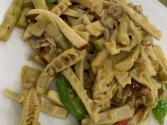 -聚丰园•湖鲜餐厅(阿红私房菜梅石路店)