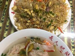 -长人馄饨铺(解放街店)
