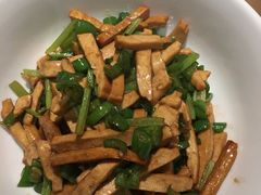 -费大厨辣椒炒肉(万家丽一店)