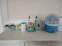 -菁幼月子会所(儿童医院店)