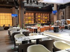 -洛缦音乐餐厅(工业展览馆万象城店)