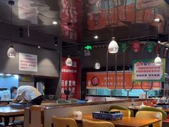 -牛满溢·自助潮汕鲜牛肉火锅(龙汇路店)