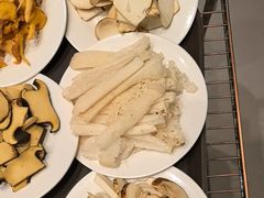 -天宜隆蘑菇宴火锅(石景山旗舰店)
