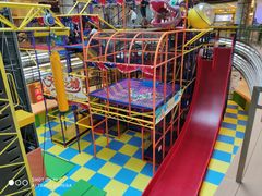-天空之城欢乐嘉年华苏州店(环球188广场店)