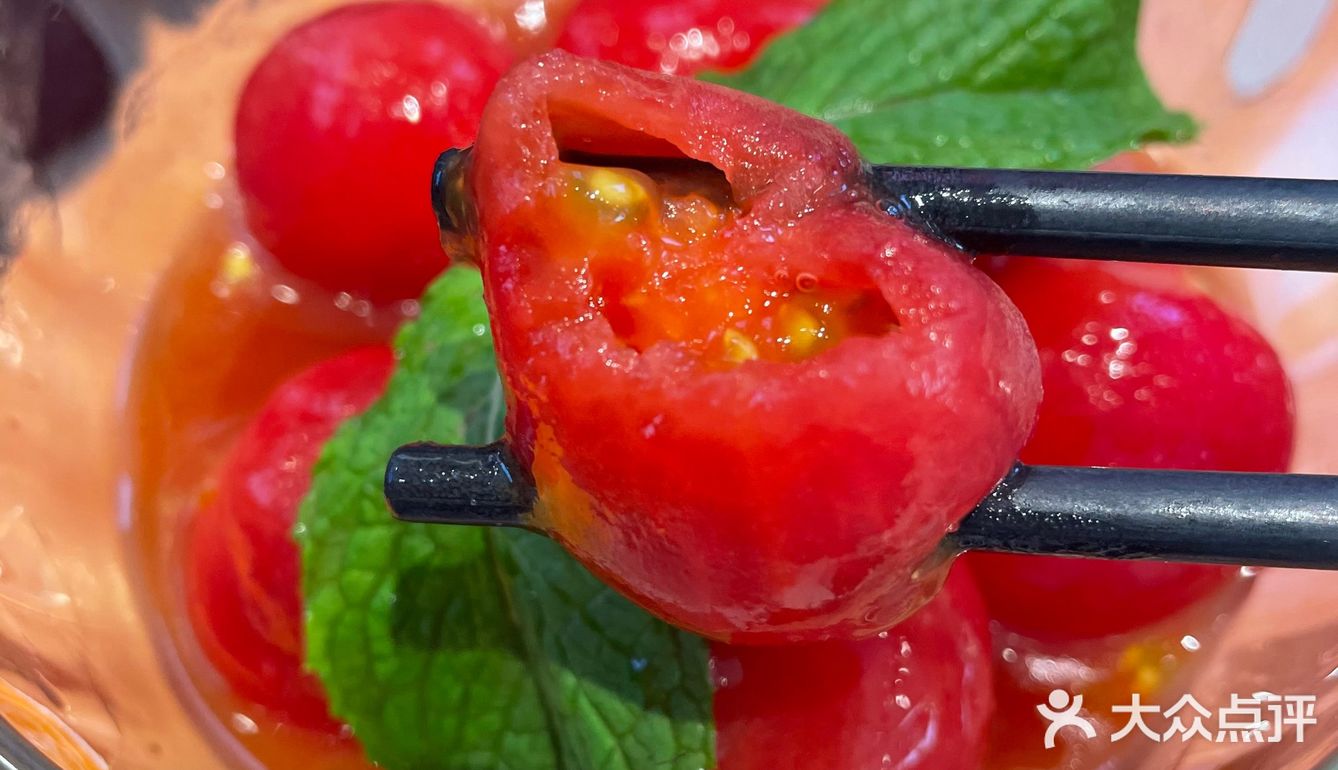 探店牛蛙[悠闲]