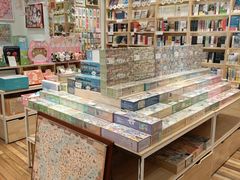 -猫的天空之城概念书店(印象城购物中心店)