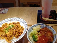-吉野家(学院路店)