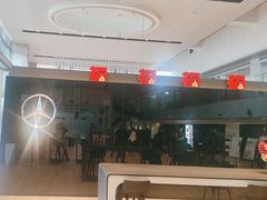 -奔驰上海利星(七宝店)