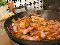 -胡须佬鸡煲四季火锅店(石厦西村直营店)