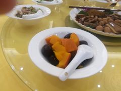 -山明水秀大饭店