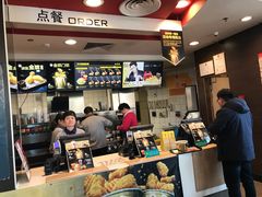 -麦当劳(展览路店)