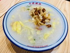 荔湾艇仔粥-荔银肠粉·非遗手藝(夫子庙店)