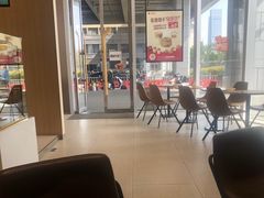 -Tims天好咖啡·贝果(东吴龙湖天街店)