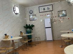 用餐区-信行丰炖品皇店(光孝路店)
