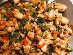 -炭舍干锅·烤鱼(扬名广场店)