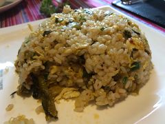 -香巴拉云南餐厅(华莱坞店)