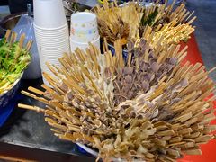 -八一路好吃街(雨田商务大厦店)