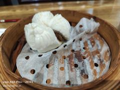 蜜汁叉烧包-赏点粤式点心(广州塔店)