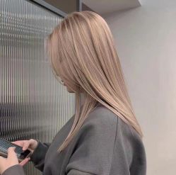 -INSTYLE·SALON