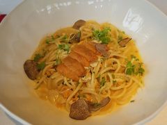 -弦月窗LUNETTE BY AMANDA(复兴路店)