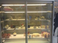 面包甜点陈列柜-拉那巴米 蛋糕定制(世纪东方广场店)