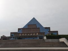 -上海市龙华烈士陵园