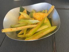酸嘢芒果-Ameigo梅果·云贵川bistro(长宁来福士店)
