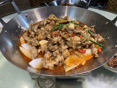 -昱龙大盆牛蛙馆(三兴街总店)