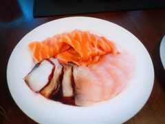 -岷山饭店-芝芝自助餐厅