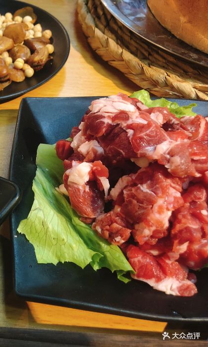 透鲜打边炉热气牛肉图片 - 第1张