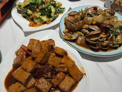 -嗨辣小聚·盘锦河蟹·海鲜烧烤龙虾(盘锦十年好店)