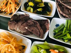 -吾穆勒蓬灰牛肉面·清真(北滨河中路店)