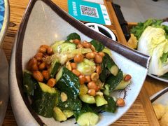 -毛辣果·贵州红酸汤牛肉火锅(西单店)