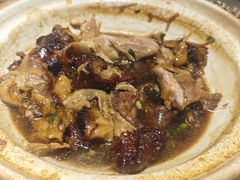 -老码头黑皮肘子锅包肉(赣水路店)