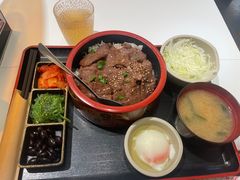-牛邸·烧肉饭(来福士店)