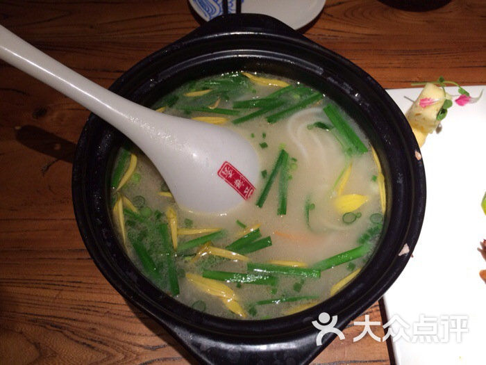 云海肴云南菜(老佛爷百货店)云南过桥米线图片 - 第1张