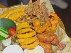 小吃拼盘-MR.ROCKY洛奇先生RESTAURANT&BAR(宝安壹方城店)